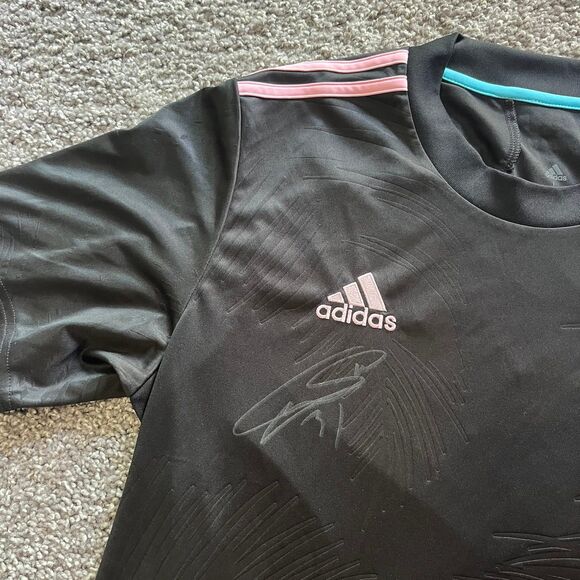 NEW Adidas Inter Miami FC Autographed Jersey Black 2020-21 Men’s Size Large - Picture 2 of 8
